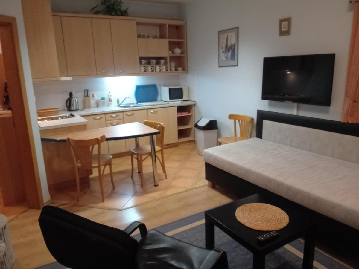 Pension Kubu Apartment 4 Samostatny Byt S Kuchyni Spindleruv Mlyn Bagian luar foto